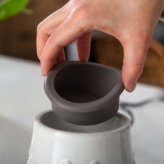 Grey Ceramic Wax Warmer with Silicone Flip Dish – Electric Melt Warmer